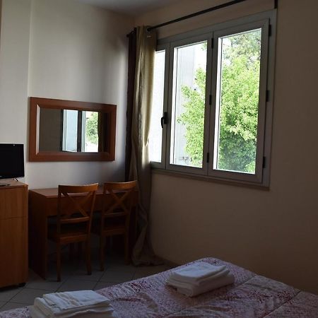 La Dea Hotell Pisa Exteriör bild