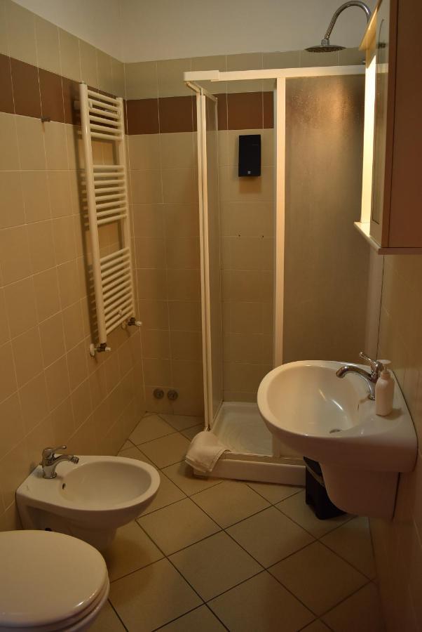 La Dea Hotell Pisa Exteriör bild