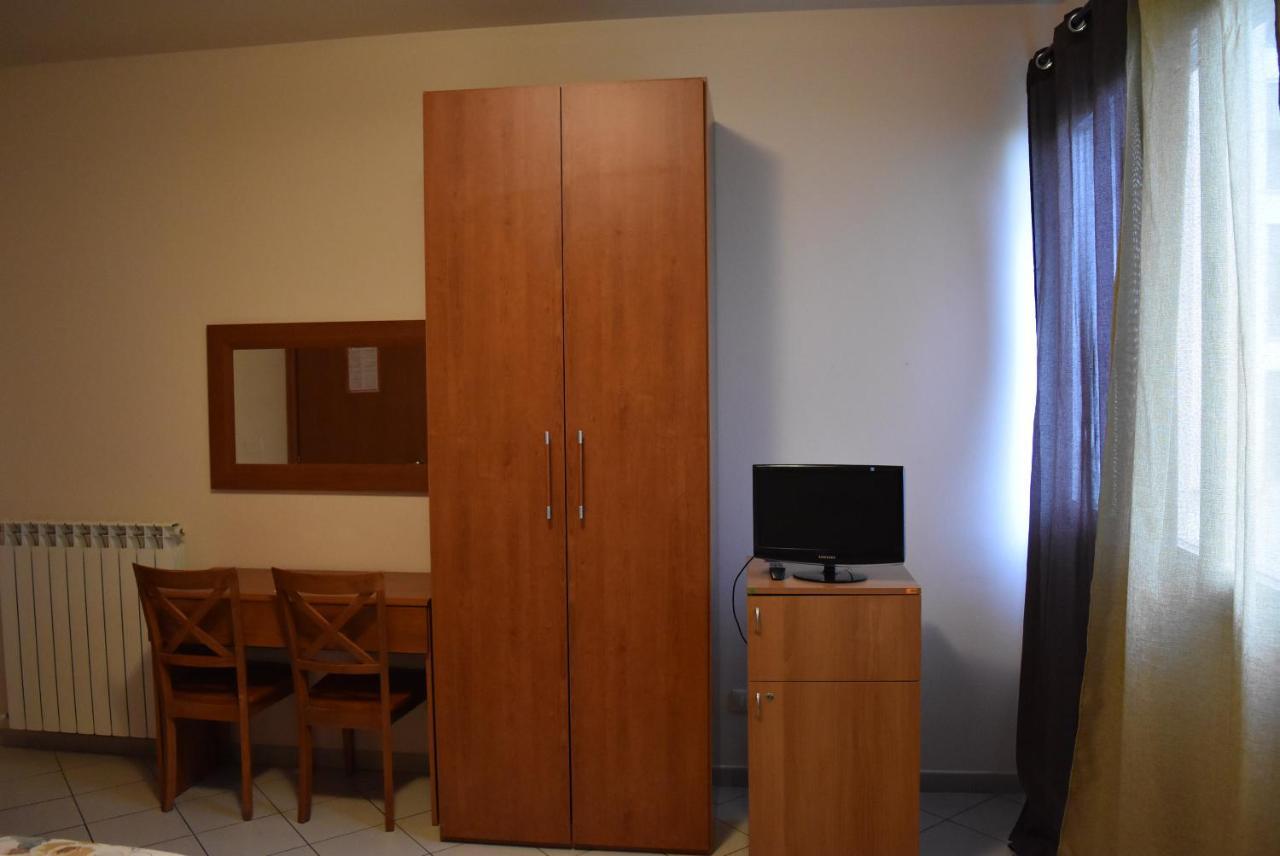 La Dea Hotell Pisa Exteriör bild