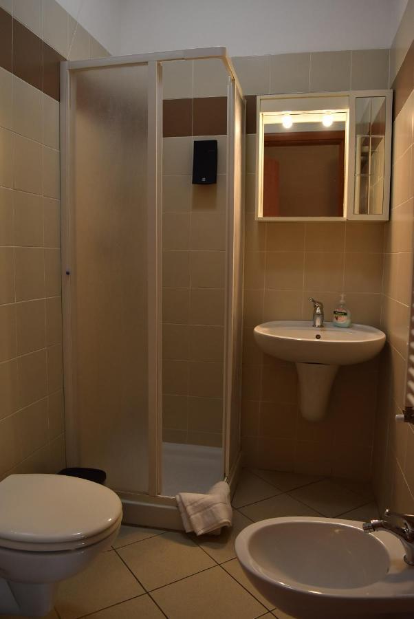 La Dea Hotell Pisa Exteriör bild