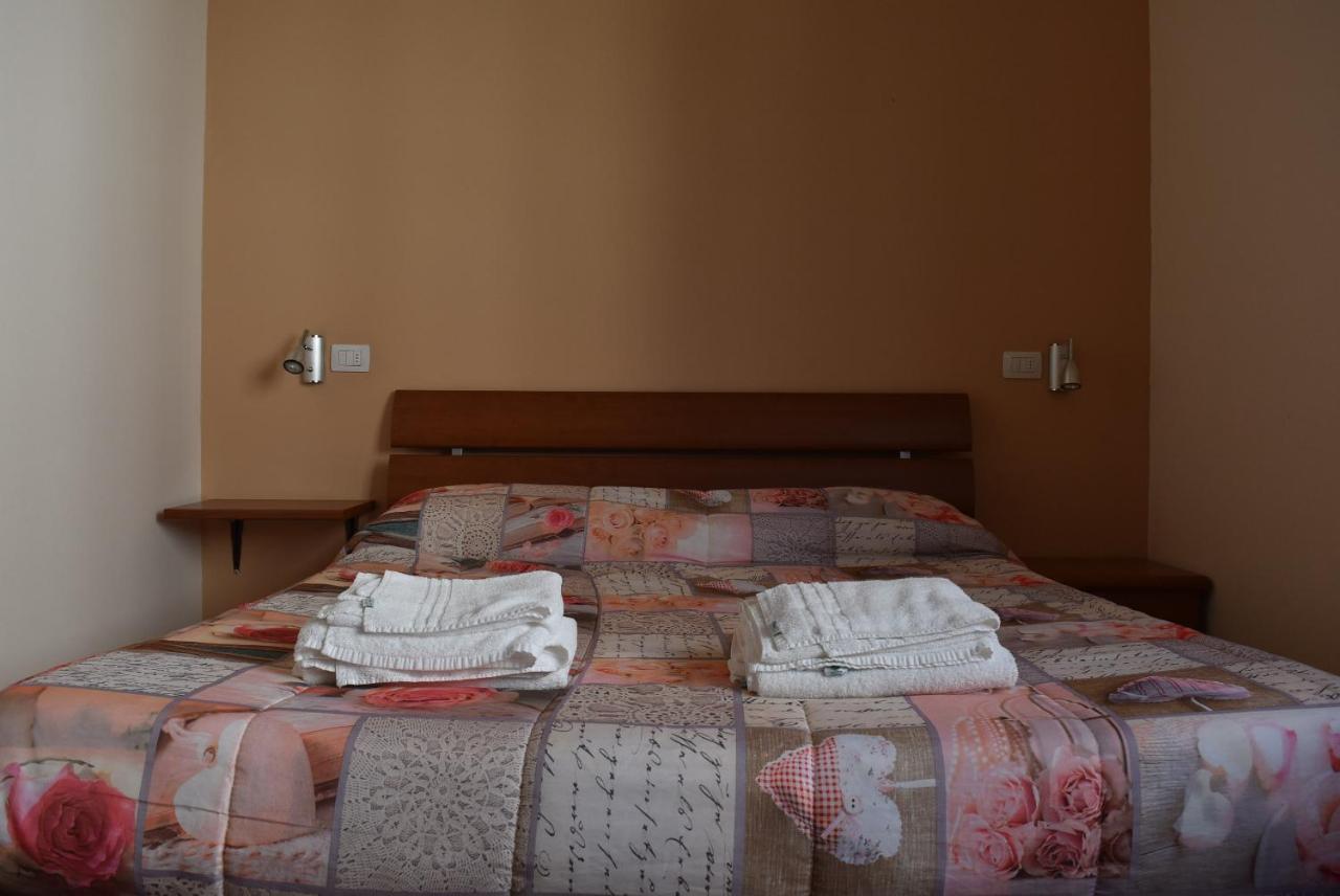 La Dea Hotell Pisa Exteriör bild