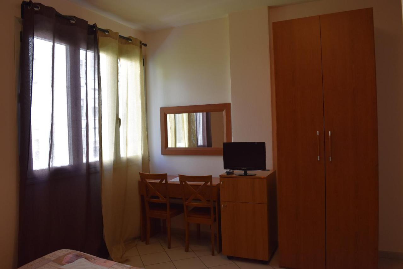 La Dea Hotell Pisa Exteriör bild
