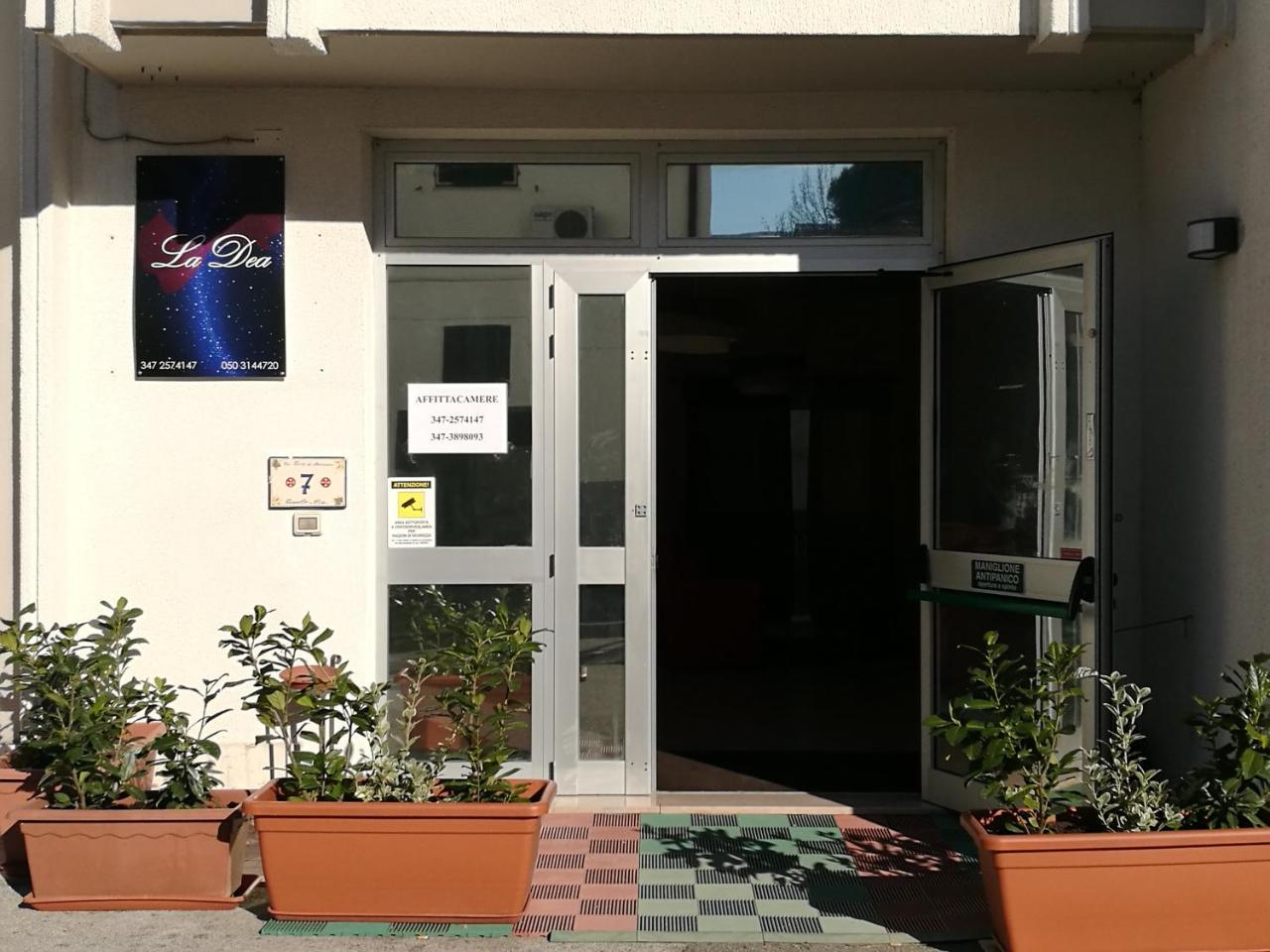 La Dea Hotell Pisa Exteriör bild